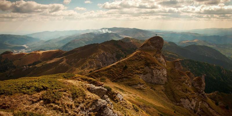 浙江方吉橡塑:以创新工艺与卓越品质引领工业材料发展