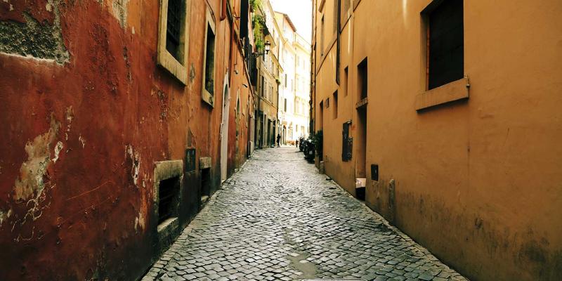 浙江方吉橡塑：深度解析橡塑材料在光伏组件边框密封条上的耐候性突破